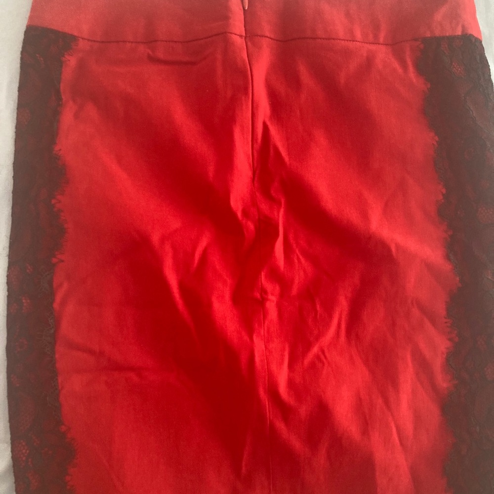 2b Bebe skirt 2 for $20 - Picture 4 of 12